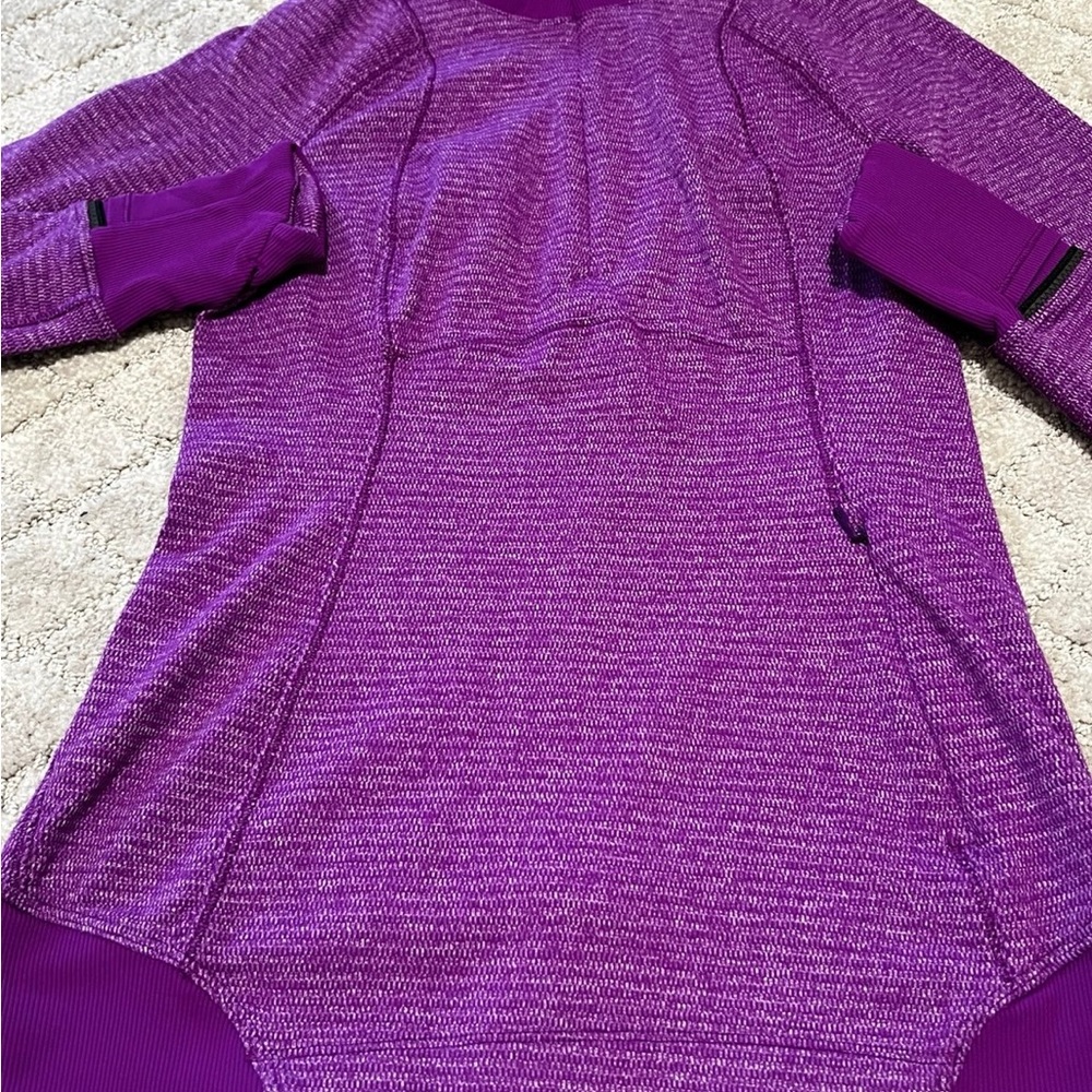 Lululemon Runderful half-zip pullover - Picture 2 of 7